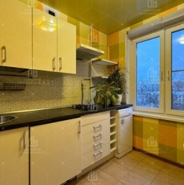 Продажа 2-комн квартиры на вторичном рынке ул Ляпидевского,  д. 4