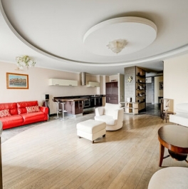 Продажа 2-комн квартиры на вторичном рынке Нежинская улица,  д. 1 к3