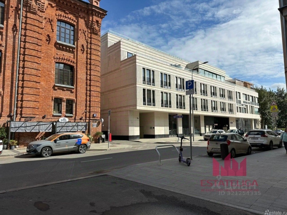 Аренда гаража Садовническая улица,  д. 57 с2