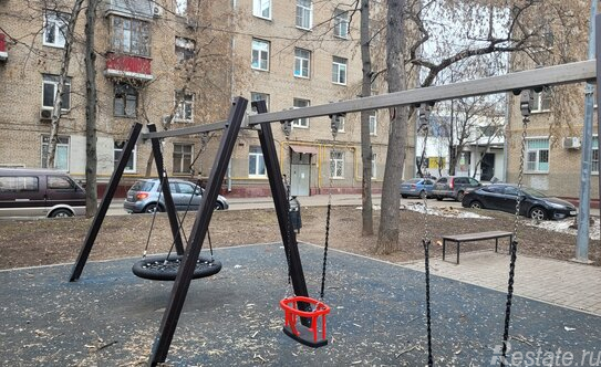 Продажа 2-комн квартиры на вторичном рынке Локомотивный проезд,  д. 31