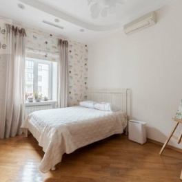 Аренда 5-комн квартиры на вторичном рынке Уланский переулок,  д. 19