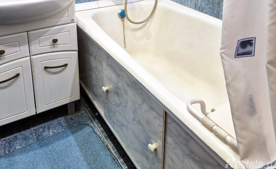 Продажа 2-комн квартиры на вторичном рынке Космонавтов пр-кт,  д. 48 к1