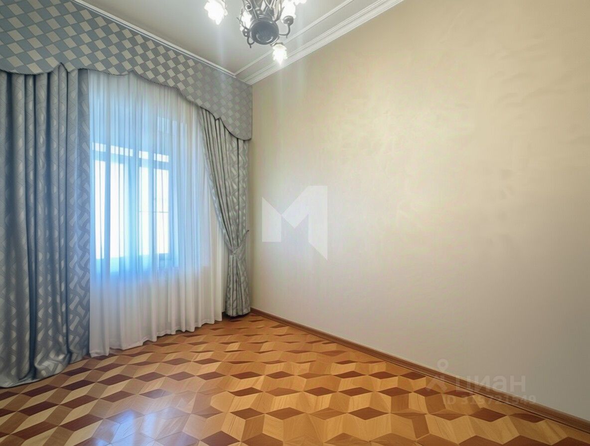 Продажа 5-комн квартиры на вторичном рынке Тверская улица, 9