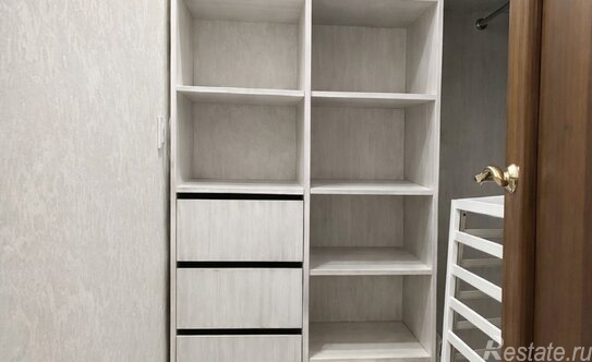 Продажа 1-комн квартиры на вторичном рынке Окуловская улица