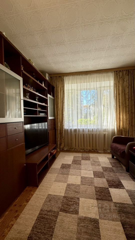 Продажа 2-комн квартиры на вторичном рынке пос. Мечниково, 4