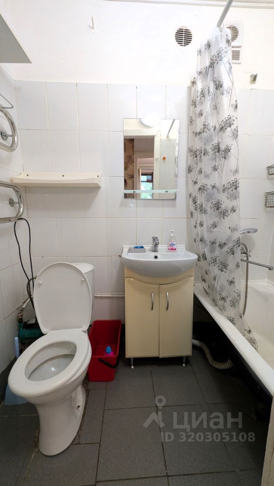 Продажа 1-комн квартиры на вторичном рынке Павловск, Гуммолосаровская улица, 23