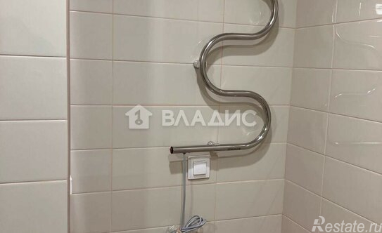 Продажа 2-комн квартиры на вторичном рынке проезд Шокальского,  д. 28А к1