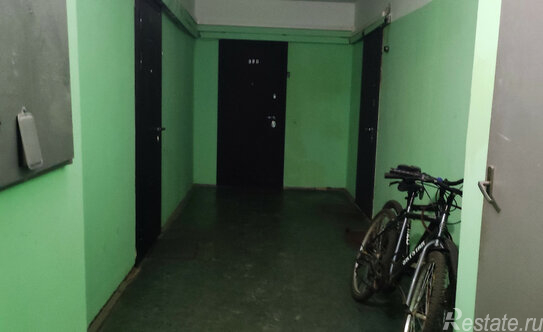 Продажа 3-комн квартиры на вторичном рынке Кораблестроителей ул,  д. 31,  к. 7