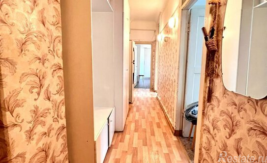 Продажа 2-комн квартиры на вторичном рынке Мантулинская улица,  д. 12