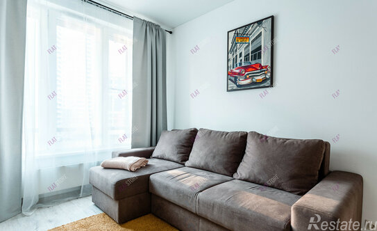 Продажа 1-комн квартиры на вторичном рынке улица Оптиков