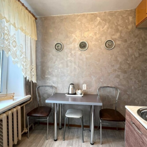 3-комн квартира улица Лёни Голикова,  д. 62