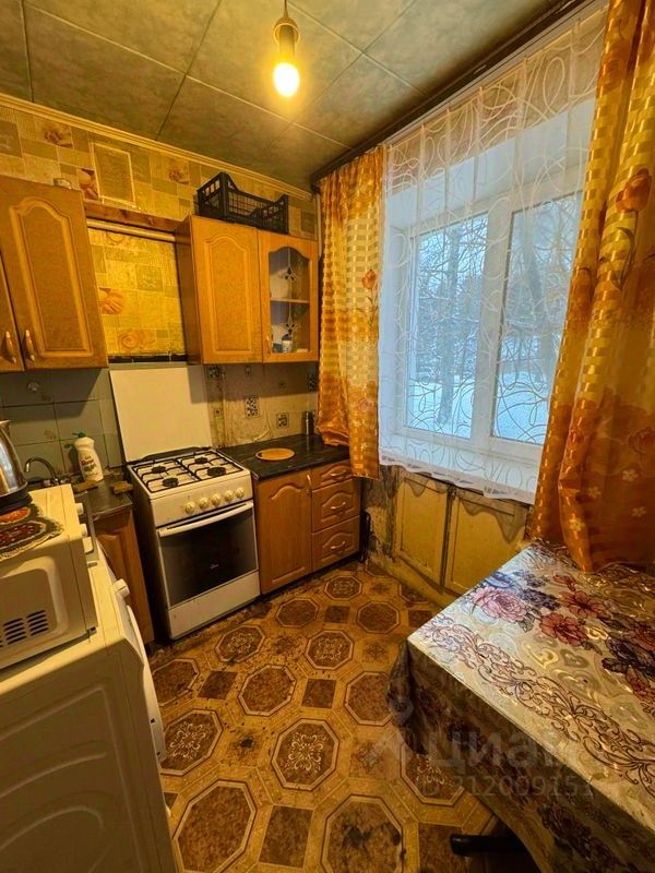 Продажа 2-комн квартиры на вторичном рынке Хотьково, улица Михеенко, 11