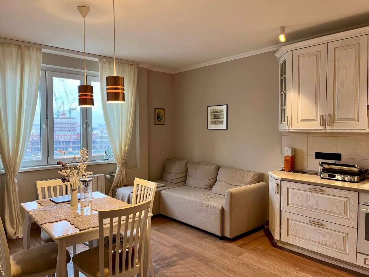 Аренда 2-комн квартиры на вторичном рынке Красногорск, бульвар Красногорский, 36