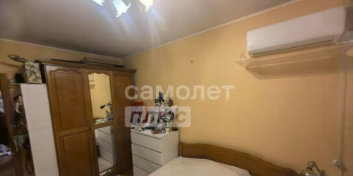 3-комн квартира ул Старонародная,  д. 4