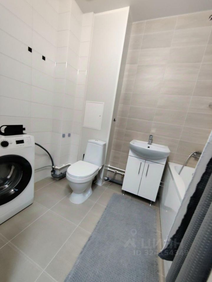 Аренда 1-комн квартиры на вторичном рынке улица Владимира Пчелинцева, 6к1