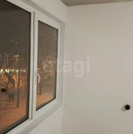 Продажа 1-комн квартиры на вторичном рынке улица Есенина,  д. 14 к2