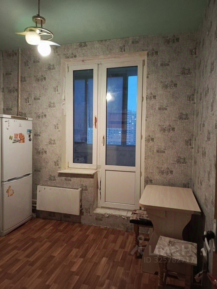 Продажа 1-комн квартиры на вторичном рынке Подольск, улица 43-й Армии, 15