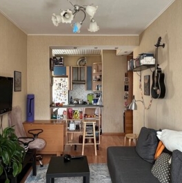 Продажа 2-комн квартиры на вторичном рынке Лермонтовский пр-кт