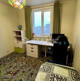 Продажа 3-комн квартиры на вторичном рынке улица Белышева,  д. 8 к1