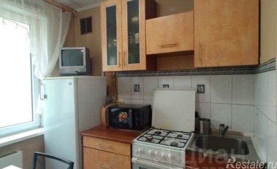 Продажа 3-комн квартиры на вторичном рынке Стройковская улица,  д. 10