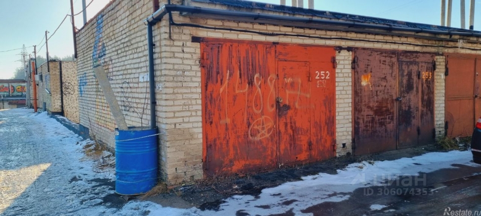 Продажа гаража Домодедово, улица Корнеева,  д. 31А