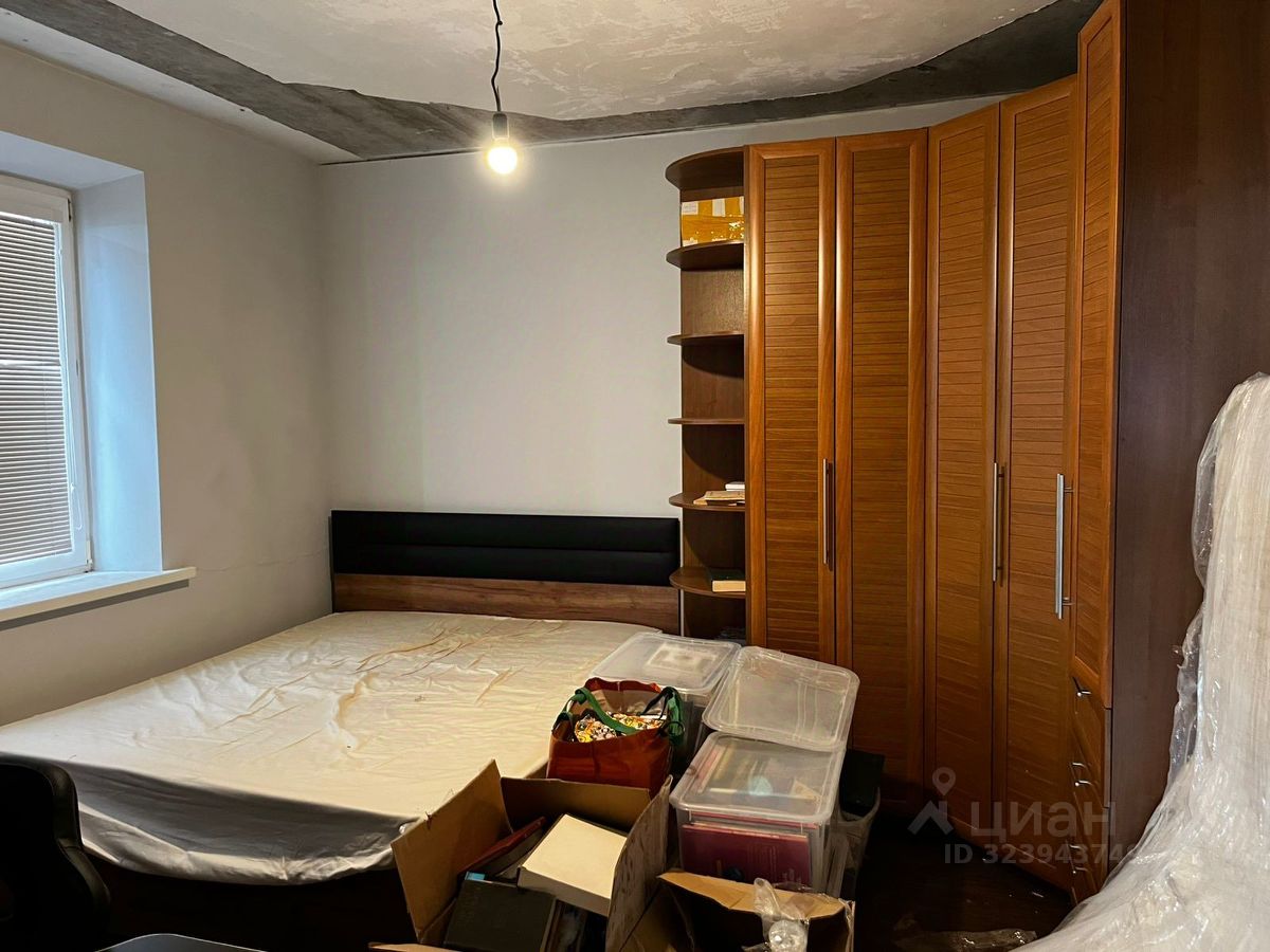 Продажа 2-комн квартиры на вторичном рынке Ивантеевка, улица Победы,  д. 16