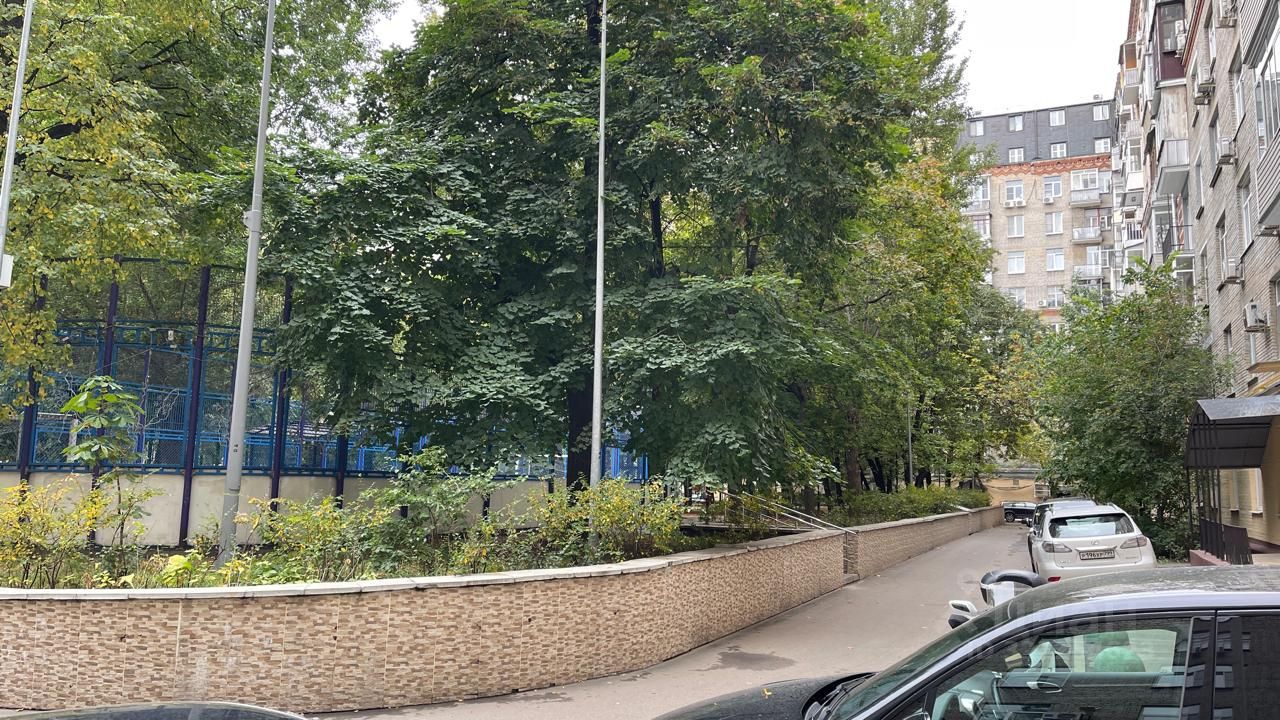 Продажа 3-комн квартиры на вторичном рынке 2-я Фрунзенская улица, 2/36