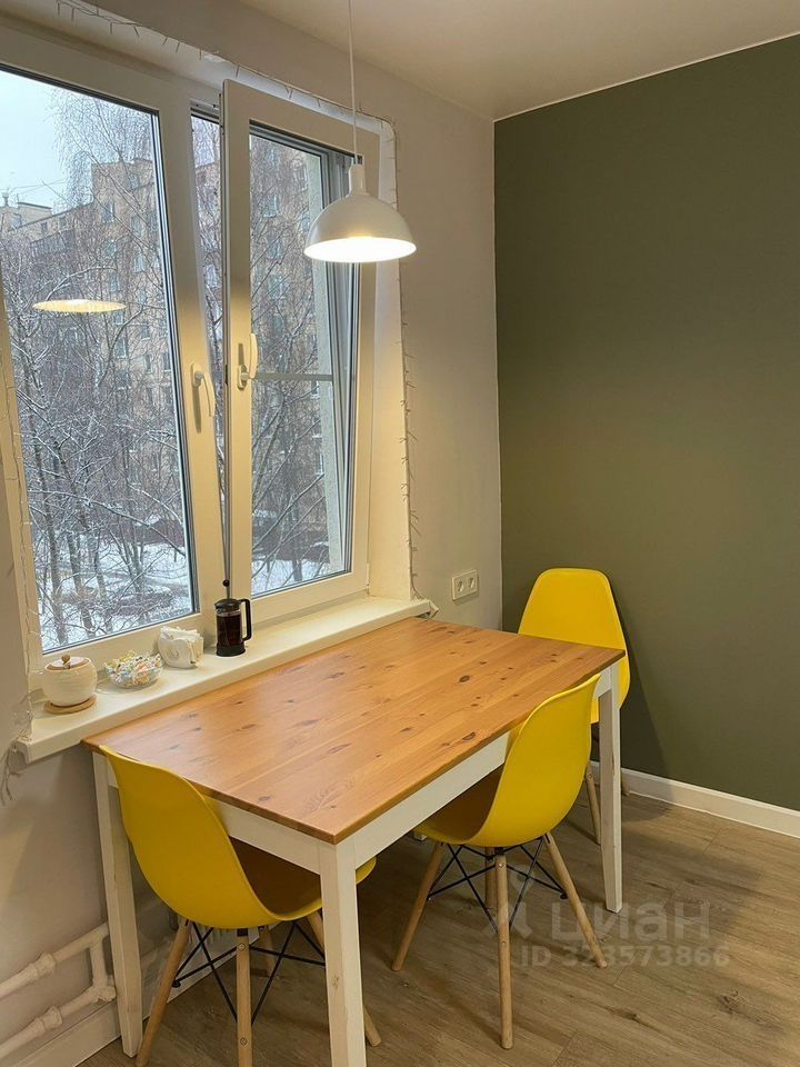 Аренда 3-комн квартиры на вторичном рынке Сиреневый бульвар, 71К2