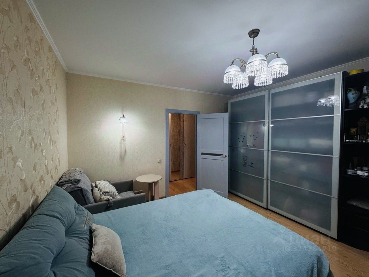 Продажа 2-комн квартиры на вторичном рынке Филевский бульвар,  д. 23