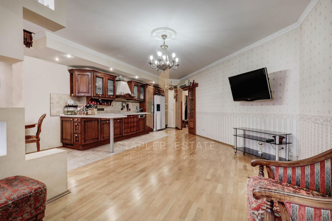 Продажа 5-комн квартиры на вторичном рынке проспект Вернадского, 92