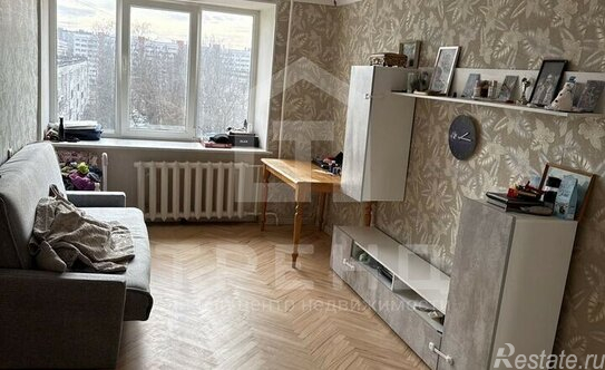 Продажа 3-комн квартиры на вторичном рынке ул Чекистов,  д. 20