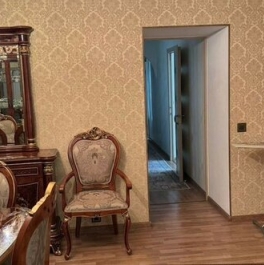 Продажа 3-комн квартиры на вторичном рынке улица Введенского,  д. 27 к2