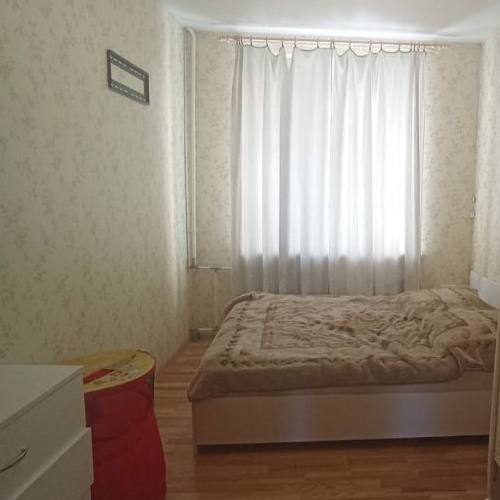 3-комн квартира Колпино, площадь Коммуны, 1/2