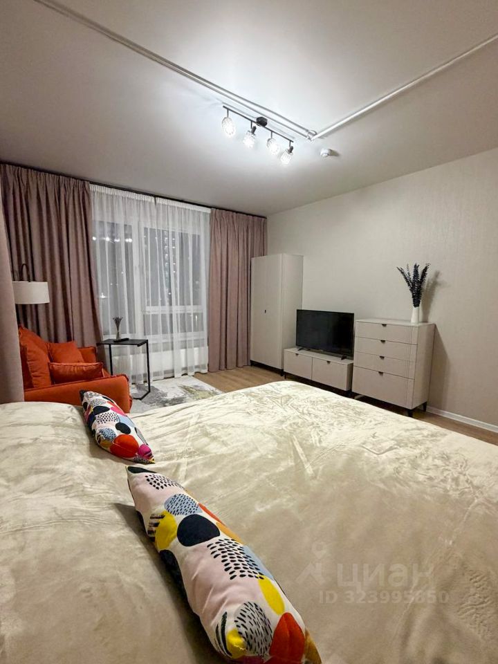 Аренда 1-комн квартиры на вторичном рынке Очаковское шоссе, 7