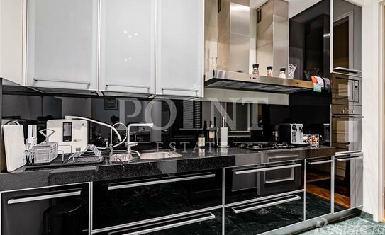 Продажа 3-комн квартиры на вторичном рынке улица Братьев Фонченко,  д. 1 к5