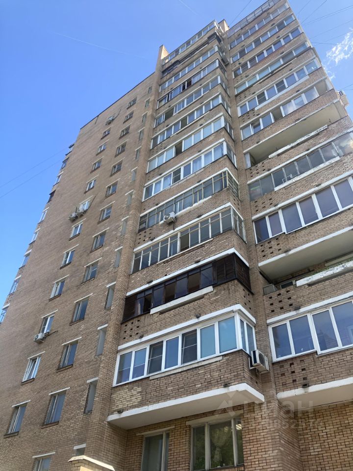 Аренда 2-комн квартиры на вторичном рынке Волгоградский проспект, 122К2