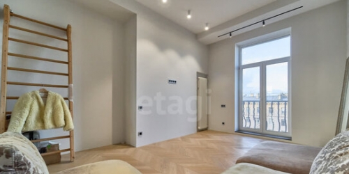 3-комн квартира Стачек пр-кт,  д. 67,  к. 2