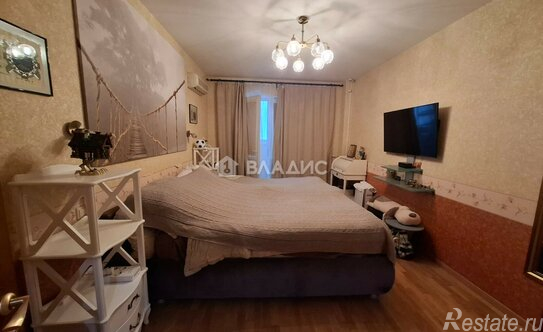 Продажа 4-комн квартиры на вторичном рынке Жулебинский бульвар