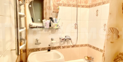 2-комн квартира улица Генерала Рычагова, 9