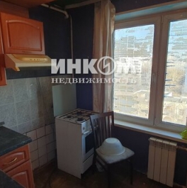 Продажа 2-комн квартиры на вторичном рынке Зеленый пр-кт,  д. 44