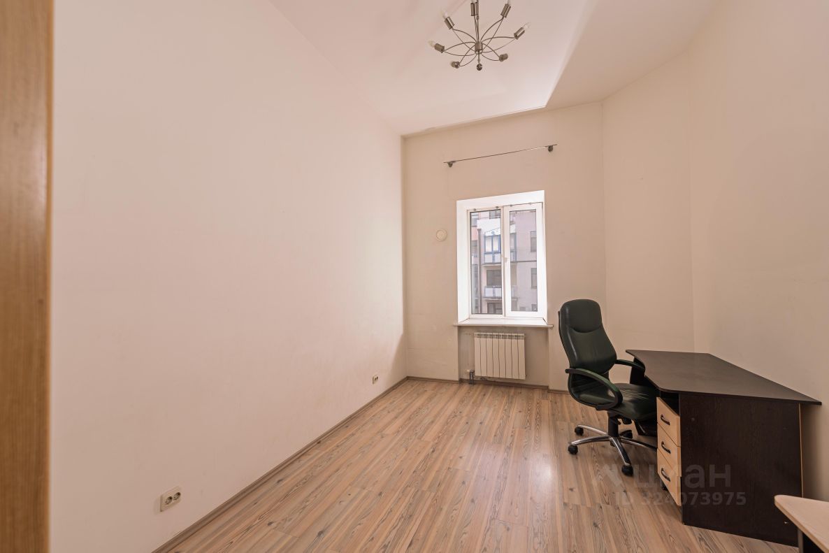 Аренда 3-комн квартиры на вторичном рынке улица Марата, 47-49