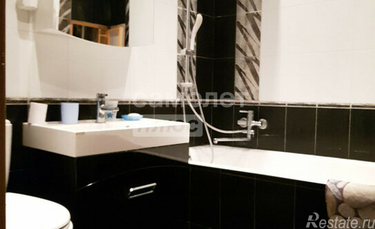 Продажа 3-комн квартиры на вторичном рынке Подольск, улица 43-й Армии,  д. 21