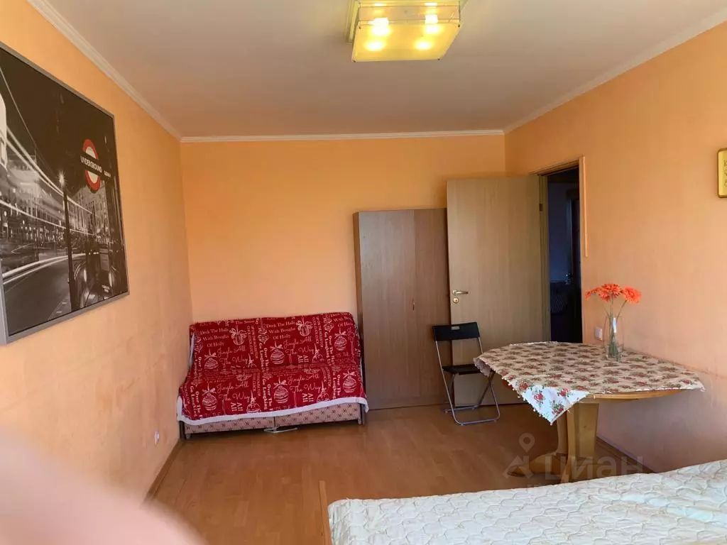 Продажа 3-комн квартиры на вторичном рынке улица Турку, 12К2