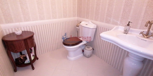 Коттедж/дом Тярлево пос., Московское шос.,  д. 35