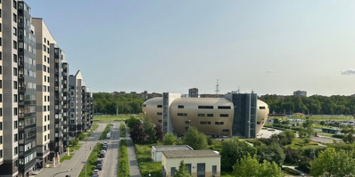 2-комн квартира улица Адмирала Коновалова,  д. 2-4