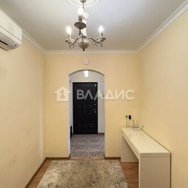 Продажа 3-комн квартиры на вторичном рынке ул Покровская,  д. 18