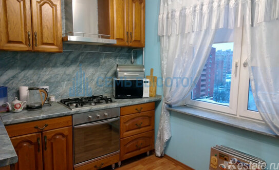 Продажа 2-комн квартиры на вторичном рынке Западный, ул Рабочая,  д. 52