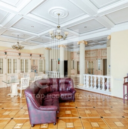 Продажа 5-комн квартиры на вторичном рынке Староконюшенный переулок,  д. 5/14
