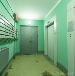 Продажа 2-комн квартиры на вторичном рынке Шлиссельбургский пр-кт,  д. 23 к1