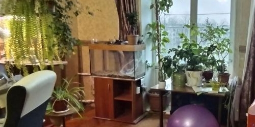 3-комн квартира пос. Металлострой, улица Максима Горького, 5/10